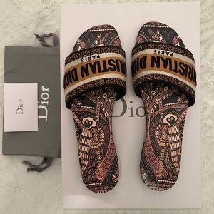 Dior womens dway slides